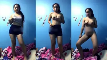 ABG Cantik Main Jari Pamer Toket Gede Sange